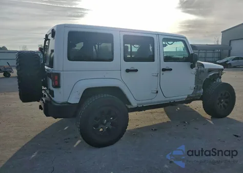 2018 Jeep Wrangler Unlimited Sahara z USA, uszkodzony, nr VIN 1C4BJWEGXJL825638